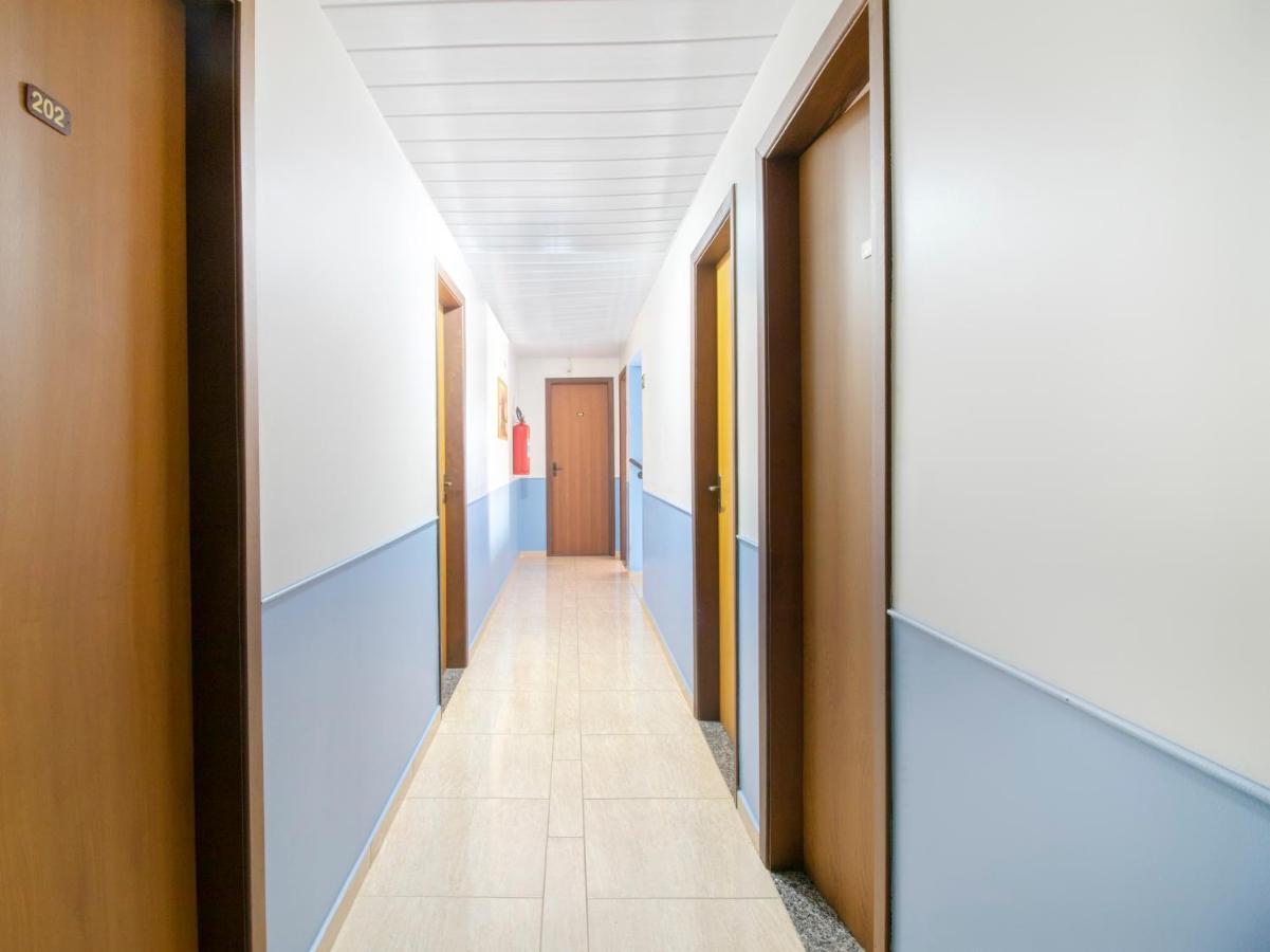 Hotel Cabbu Кампо Ларго Екстериор снимка
